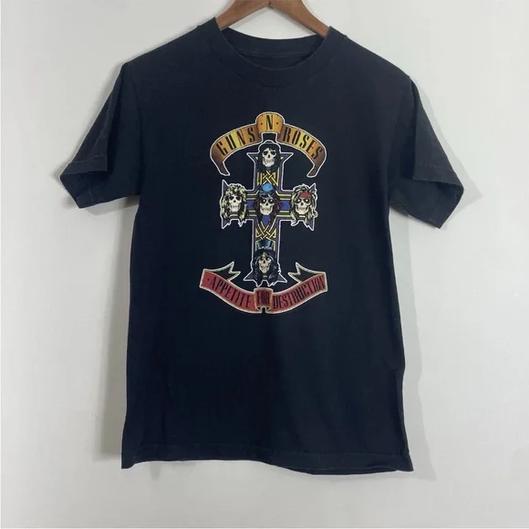 Guns n Roses Tee Y2K VTG 2000s 2005 Small Band music Tour T-shirt Skull GNR - Picture 2 of 12